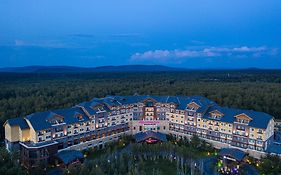 Crowne Plaza Resort Changbaishan Hot Spring